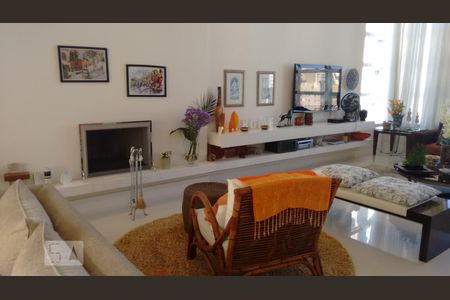 Apartamento à venda com 397m², 4 quartos e 6 vagasSala