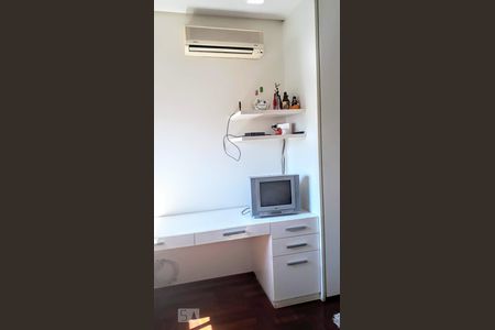 Apartamento à venda com 397m², 4 quartos e 6 vagasSuíte 3