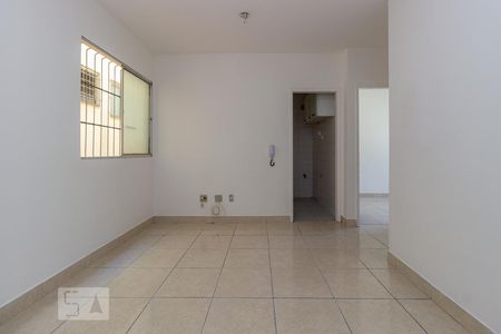 Sala de Apartamento com 2 quartos, 58m² Sagrada Família