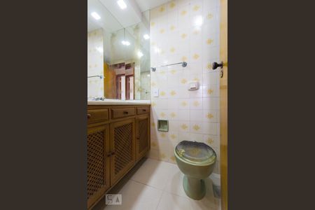 Apartamento à venda com 85m², 2 quartos e 1 vagaBanheiro Social