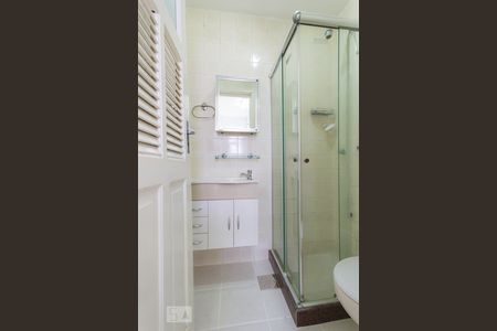 Apartamento à venda com 85m², 2 quartos e 1 vagaBanheiro de Serviço