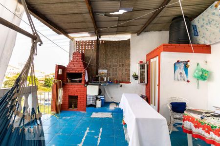 Casa à venda com 192m², 2 quartos e 1 vagaÁrea de Serviço