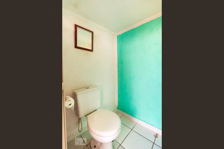 Casa à venda com 192m², 2 quartos e 1 vagaBanheiro de serviço