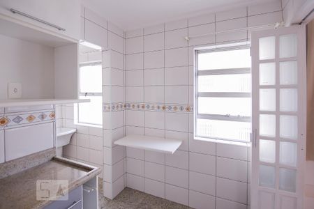 Apartamento à venda com 58m², 2 quartos e 1 vaga Apartamento à venda com 58m², 2 quartos e 1 vagaCozinha