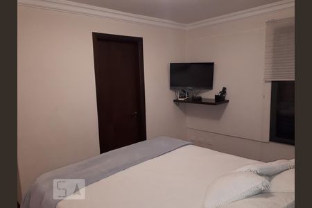 Apartamento para alugar com 196m², 4 quartos e 2 vagas Apartamento para alugar com 196m², 4 quartos e 2 vagasDormitório 2