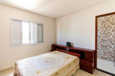 Casa à venda com 125m², 3 quartos e 2 vagasSuíte 2