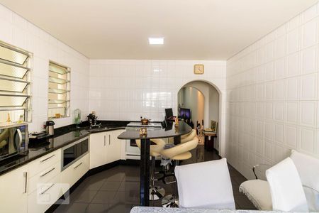 Casa à venda com 125m², 3 quartos e 2 vagasCozinha