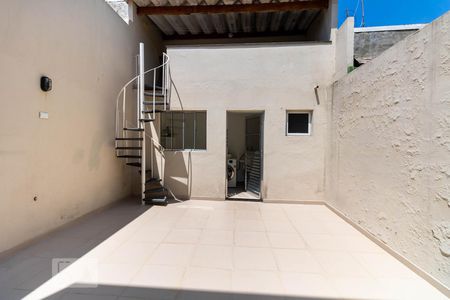 Casa à venda com 125m², 3 quartos e 2 vagasQuintal