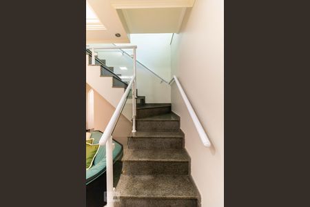Escada de casa à venda com 3 quartos, 125m² em Vila Sabrina, São Paulo