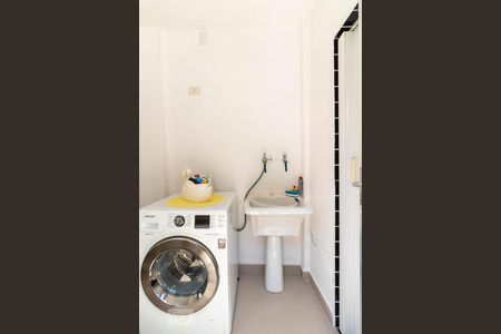 Casa à venda com 125m², 3 quartos e 2 vagasÁrea de Serviço