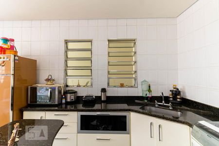 Casa à venda com 125m², 3 quartos e 2 vagasCozinha