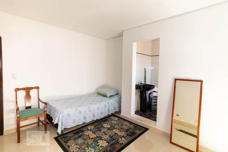 Casa à venda com 125m², 3 quartos e 2 vagasSuíte 1