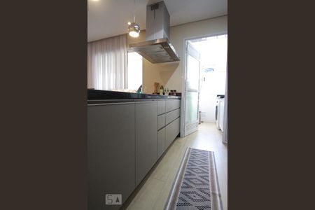 Apartamento à venda com 78m², 2 quartos e 2 vagasCozinha