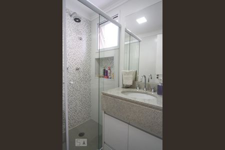 Apartamento à venda com 78m², 2 quartos e 2 vagasBanheiro da Suíte 2