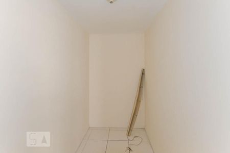 Apartamento para alugar com 180m², 3 quartos e 2 vagas Apartamento para alugar com 180m², 3 quartos e 2 vagasQuarto de Serviço