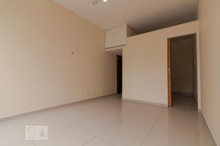 Sala de apartamento para alugar com 1 quarto, 40m² em Copacabana, Rio de Janeiro