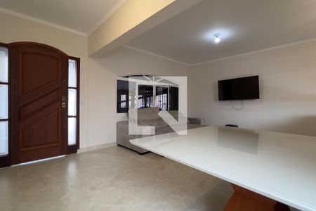 Sala de casa à venda com 5 quartos, 180m² em Cidade Brasil, Guarulhos