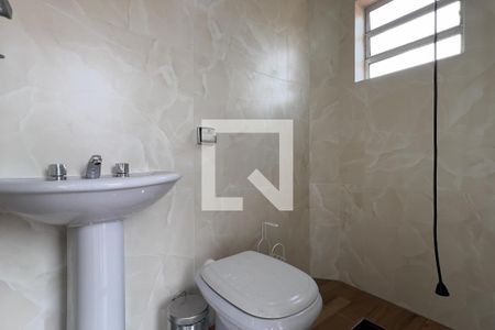 Banheiro 1 de casa à venda com 5 quartos, 180m² em Cidade Brasil, Guarulhos