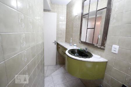 Apartamento à venda com 75m², 2 quartos e 1 vagaBanheiro
