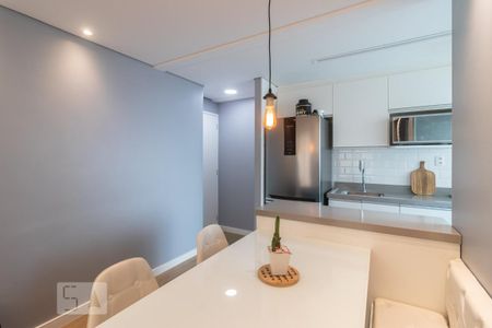 Sala de apartamento para alugar com 2 quartos, 48m² em Vila Santana, São Paulo