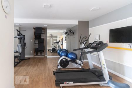 Apartamento para alugar com 48m², 2 quartos e 1 vaga Apartamento para alugar com 48m², 2 quartos e 1 vagaÁrea comum - Academia