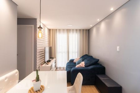 Sala de apartamento para alugar com 2 quartos, 48m² em Vila Santana, São Paulo