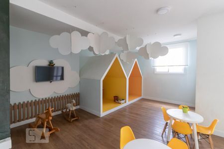 Apartamento para alugar com 48m², 2 quartos e 1 vaga Apartamento para alugar com 48m², 2 quartos e 1 vagaÁrea comum - Brinquedoteca