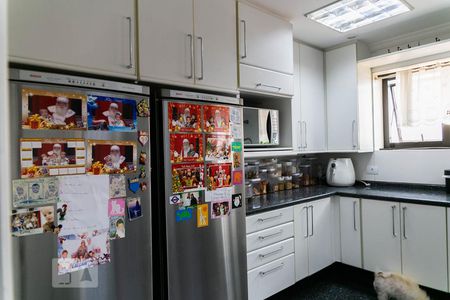 Apartamento à venda com 500m², 5 quartos e 4 vagas Apartamento à venda com 500m², 5 quartos e 4 vagasCozinha