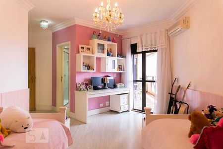 Apartamento à venda com 500m², 5 quartos e 4 vagas Apartamento à venda com 500m², 5 quartos e 4 vagasSuíte 1