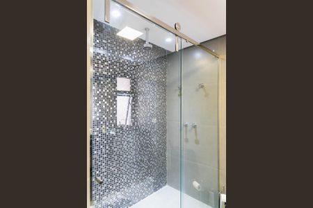 Apartamento à venda com 500m², 5 quartos e 4 vagas Apartamento à venda com 500m², 5 quartos e 4 vagasBanheiro da Suíte 3