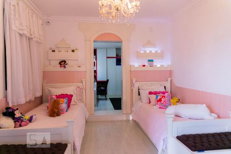 Apartamento à venda com 500m², 5 quartos e 4 vagas Apartamento à venda com 500m², 5 quartos e 4 vagasSuíte 1