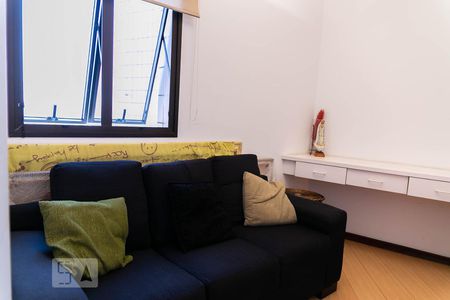 Apartamento à venda com 500m², 5 quartos e 4 vagas Apartamento à venda com 500m², 5 quartos e 4 vagasSala de Serviço