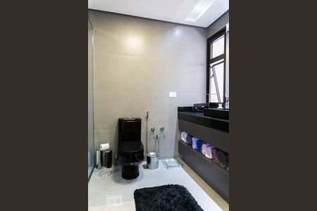 Apartamento à venda com 500m², 5 quartos e 4 vagas Apartamento à venda com 500m², 5 quartos e 4 vagasBanheiro da Suíte 3