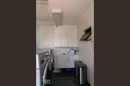 Apartamento à venda com 500m², 5 quartos e 4 vagas Apartamento à venda com 500m², 5 quartos e 4 vagasÁrea de Serviço