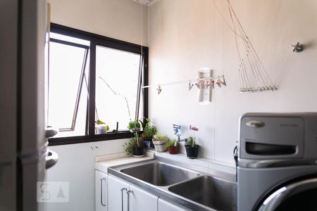 Apartamento à venda com 500m², 5 quartos e 4 vagas Apartamento à venda com 500m², 5 quartos e 4 vagasÁrea de Serviço