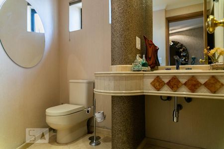 Lavabo 1 de apartamento à venda com 5 quartos, 500m² em Bosque da Saúde, São Paulo