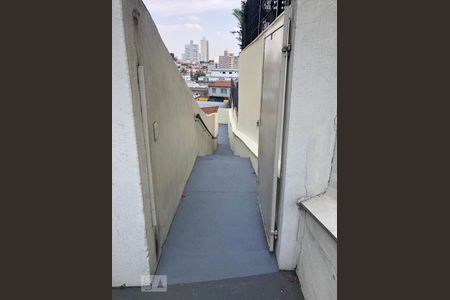 Área Externa de casa para alugar com 2 quartos, 85m² em Vila Baruel, São Paulo