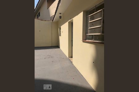 Casa para alugar com 85m², 2 quartos e sem vaga Casa para alugar com 85m², 2 quartos e sem vagaÁrea Externa