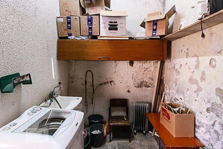 Casa à venda com 320m², 3 quartos e 2 vagasÁrea de Serviço