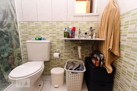 Casa à venda com 320m², 3 quartos e 2 vagasBanheiro