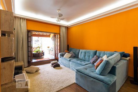 Sala de casa para alugar com 4 quartos, 180m² em Campo Belo, São Paulo