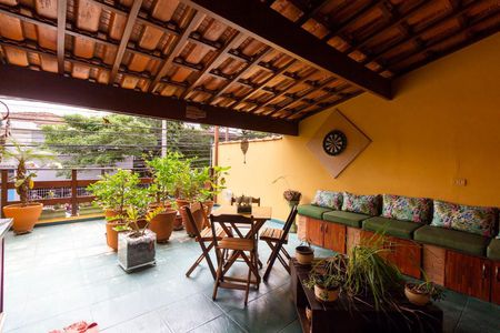 Varanda de casa para alugar com 4 quartos, 180m² em Campo Belo, São Paulo