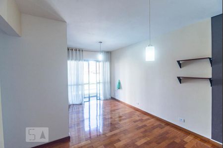 Sala de apartamento para alugar com 3 quartos, 90m² em Chácara Califórnia, São Paulo