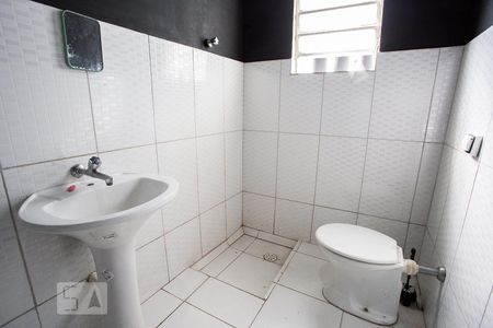Banheiro 1 de casa à venda com 3 quartos, 180m² em Penha de França, São Paulo