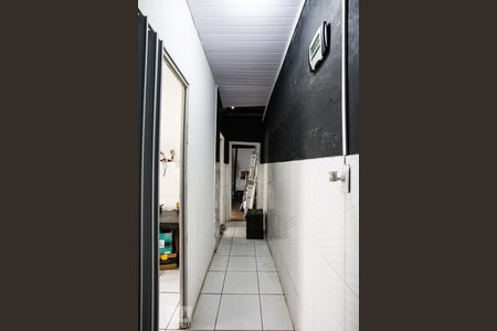 Corredor de casa à venda com 3 quartos, 180m² em Penha de França, São Paulo