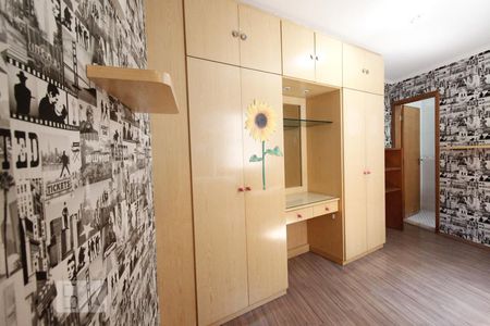 Casa à venda com 150m², 3 quartos e 2 vagasQuarto