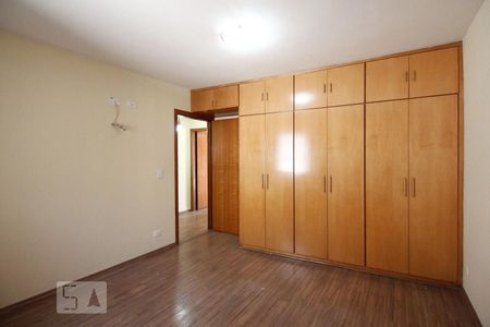 Casa à venda com 150m², 3 quartos e 2 vagasQuarto