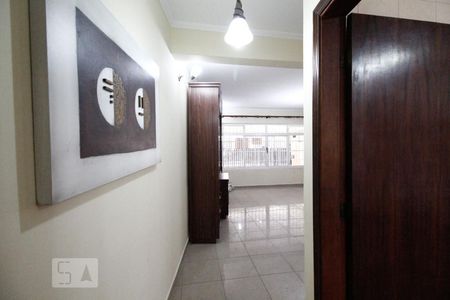 Casa à venda com 150m², 3 quartos e 2 vagasCorredor