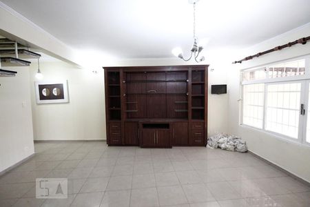 Sala de casa à venda com 3 quartos, 150m² em Parque Imperial, São Paulo
