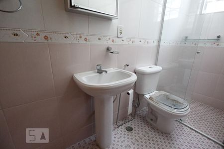 Casa à venda com 150m², 3 quartos e 2 vagasBanheiro